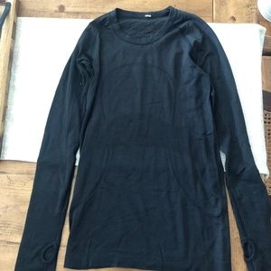 Black lululemon long sleeve